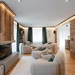 Mountain Bliss Duplex - Fee Apartment