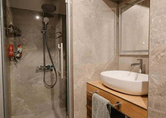 Mountain Bliss Duplex - Fee